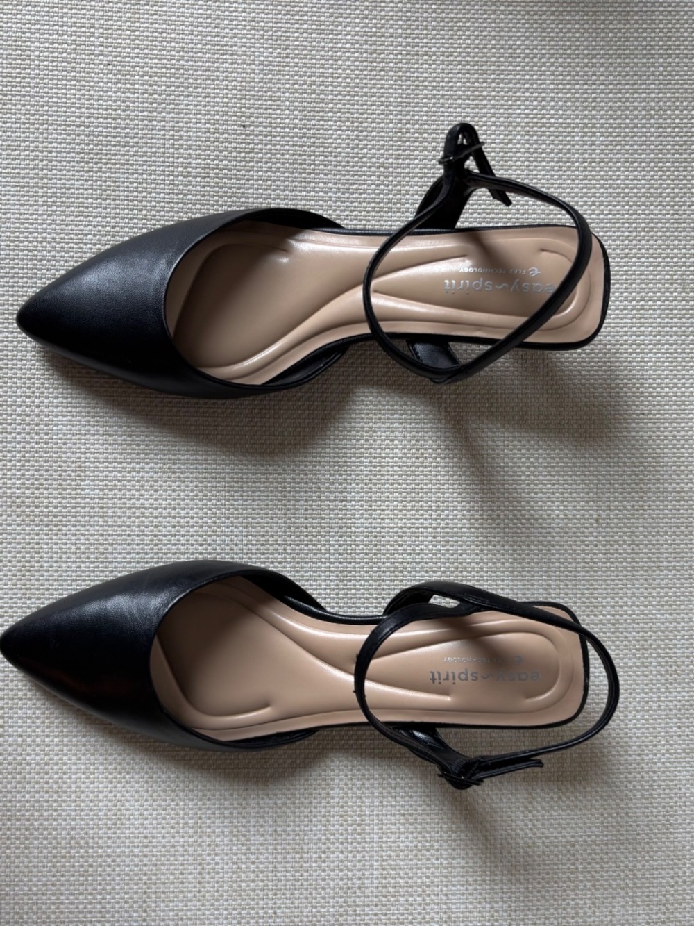 NIB Easy Spirit Halyn Black Kitten Heel - Picture 5 of 9